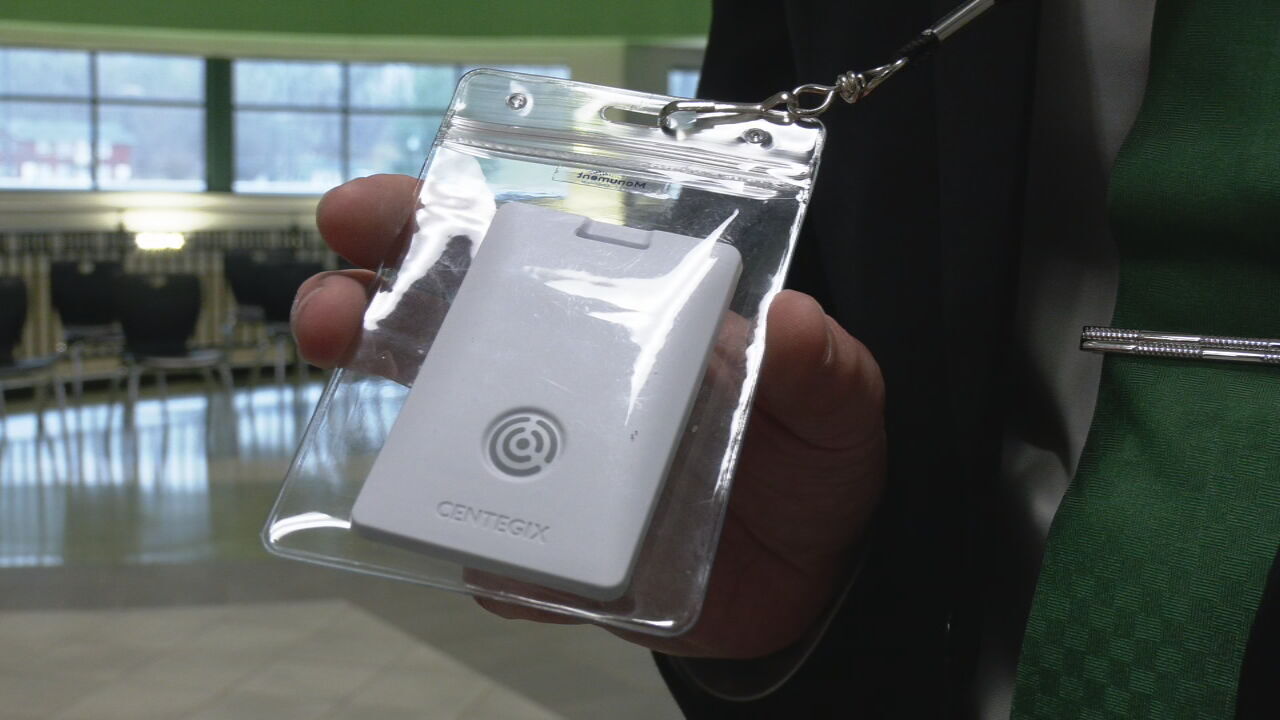 Crisis Alert Badge